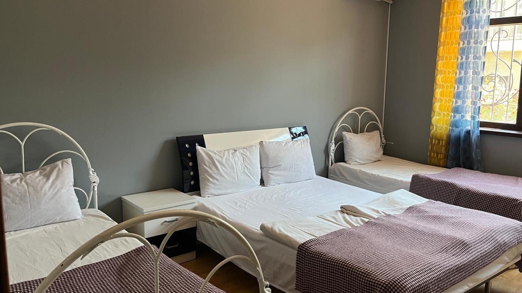 Ivy Boutique Hotel Yerevan Phòng bức ảnh